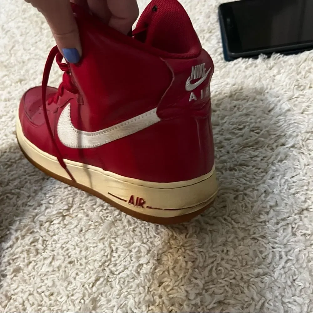 Mens Nike Air Force One Hi High Gym Red Perforated size 13